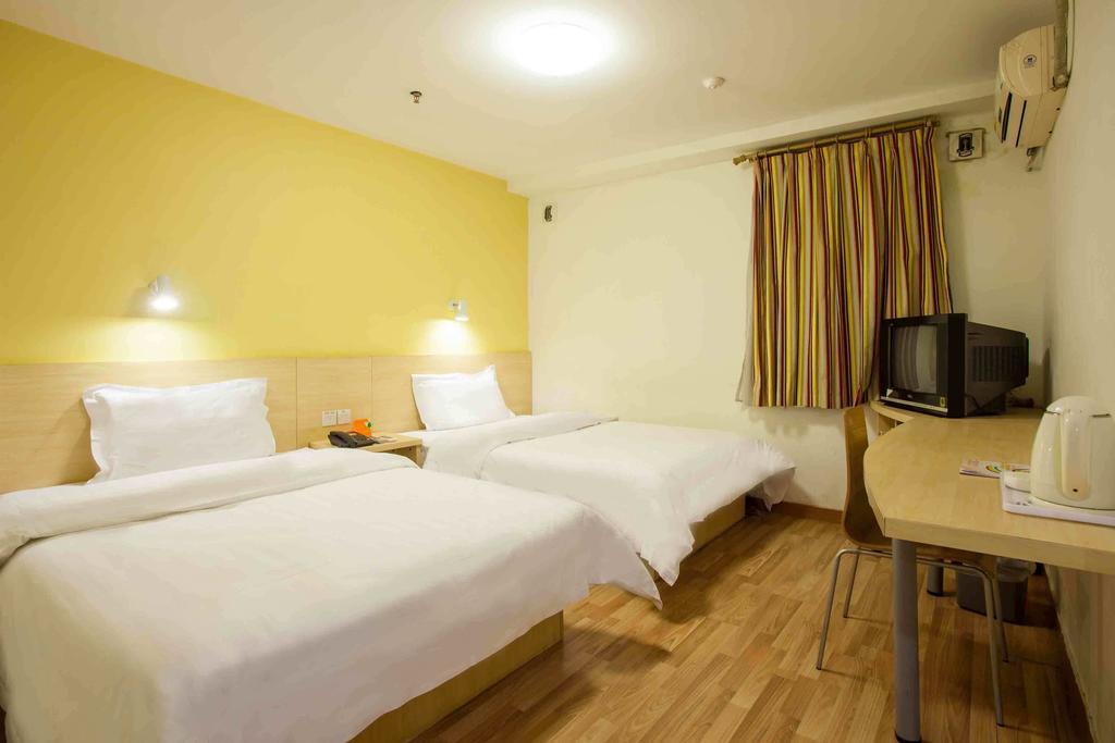 7Days Inn Yueyang East Maoling Pedestrain Street Cameră foto